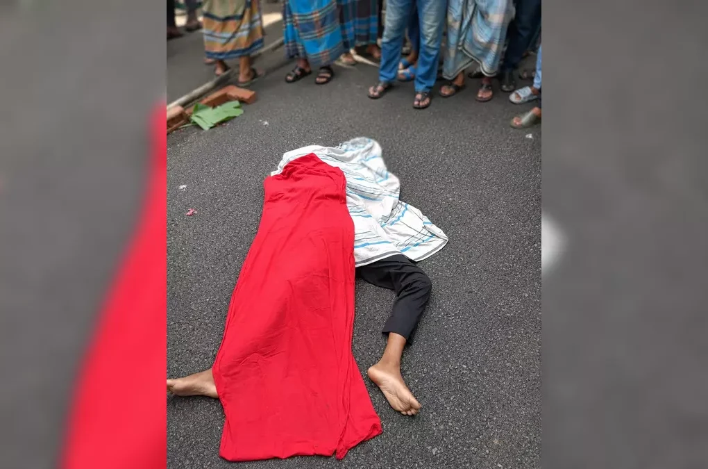 লক্ষ্মীপুরে ফুটবল খেলতে গিয়ে প্রাণ গেল কিশোর নিহাদের