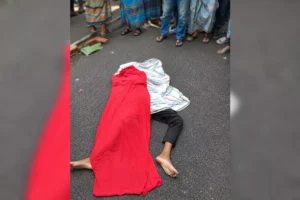 লক্ষ্মীপুরে ফুটবল খেলতে গিয়ে প্রাণ গেল কিশোর নিহাদের