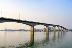 মেঘনা তীব্র স্রোতে